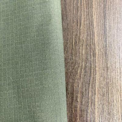 Kain Meta Aramid Penyerapan Kelembaban Rendah Bahan Tahan Api Unggul Tahan Lama Ideal untuk Pakaian Keselamatan dan Industri