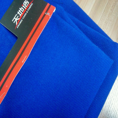 Kain Serat Aramid Lebar 150cm Dengan Benang Pemintalan Ketahanan Kimia Yang Baik