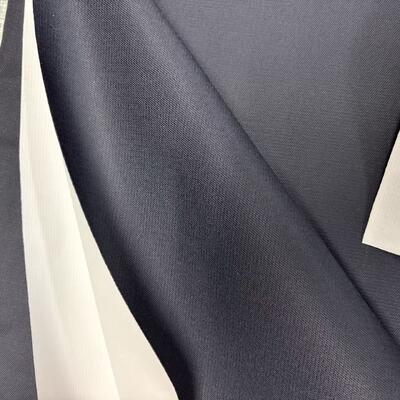 Ketebalan 025mm Bahan Tahan Api Lebar 150cm Cocok untuk Aplikasi Industri Solusi Tahan Lama dan Tahan Api