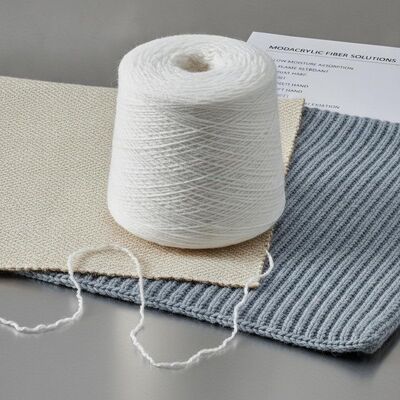 Pengasuhan Kelembaban Rendah Modacrylic Yarn Fiber Type Modacrylic Dirancang untuk Solusi Tekstil Kain Tenun dan Tenun