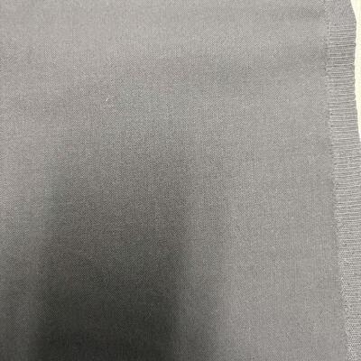 Panjang Gulungan 100m Kain Aramid Kustom Menawarkan Stabilitas Termal 260C 15 Persen Sempurna untuk Pakaian Tahan Api